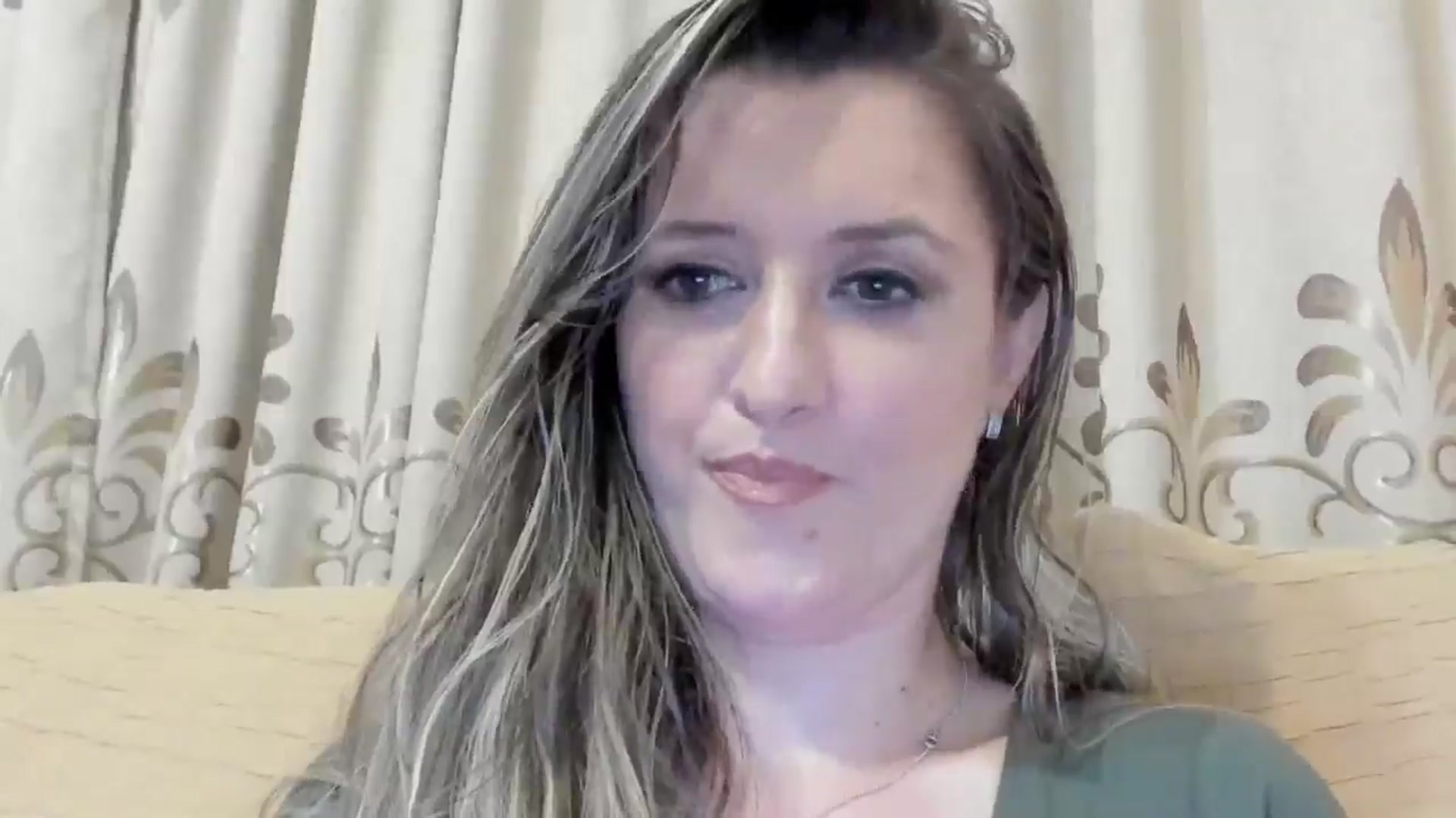 Gallery image thumbnail from BestDream's myfreecams stream on, 09/14/2024, 02:24 image 12 of 20