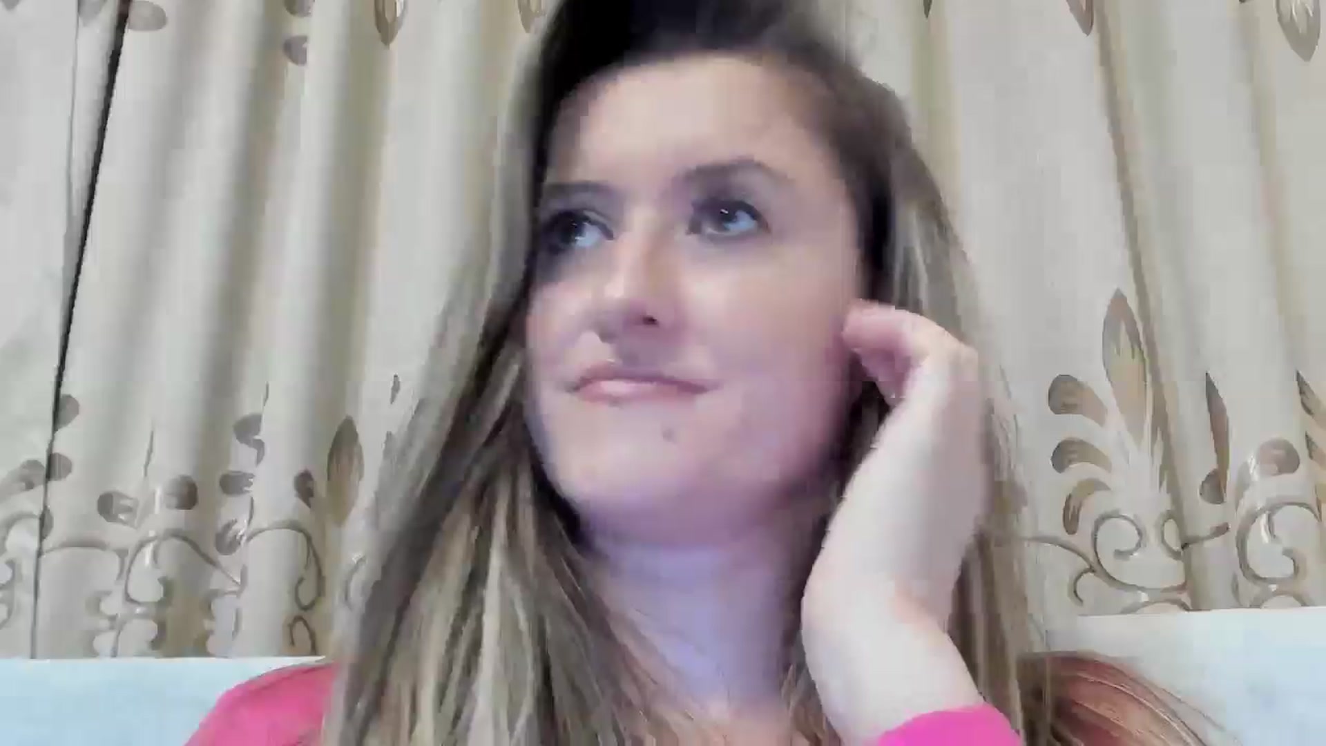 Gallery image thumbnail from BestDream's myfreecams stream on, 09/14/2024, 23:59 image 16 of 20
