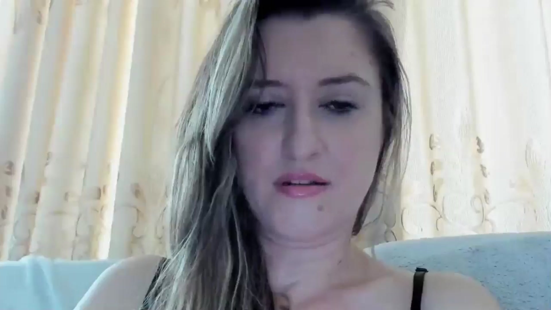 Gallery image thumbnail from BestDream's myfreecams stream on, 09/16/2024, 10:36 image 19 of 20