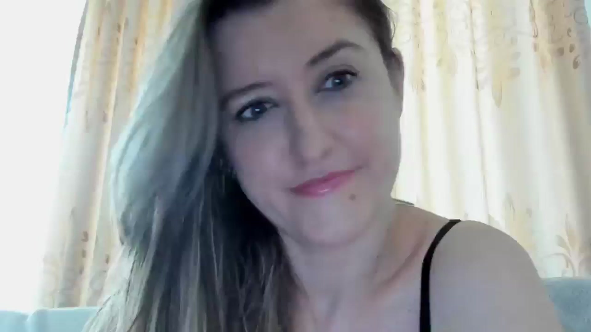 Gallery image thumbnail from BestDream's myfreecams stream on, 09/16/2024, 10:36 image 7 of 20