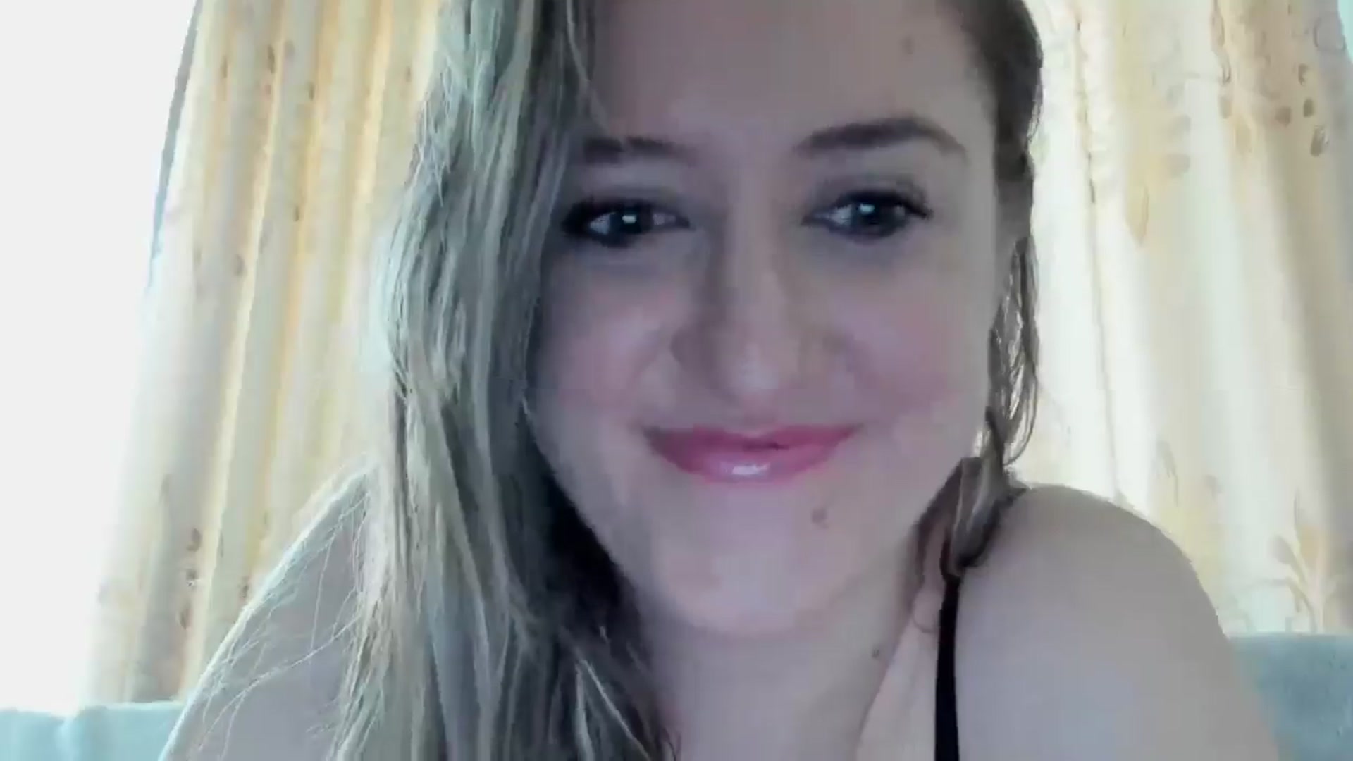 Gallery image thumbnail from BestDream's myfreecams stream on, 09/16/2024, 10:36 image 2 of 20