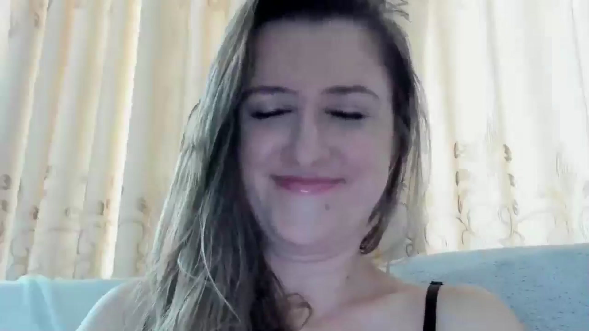Gallery image thumbnail from BestDream's myfreecams stream on, 09/16/2024, 10:36 image 20 of 20