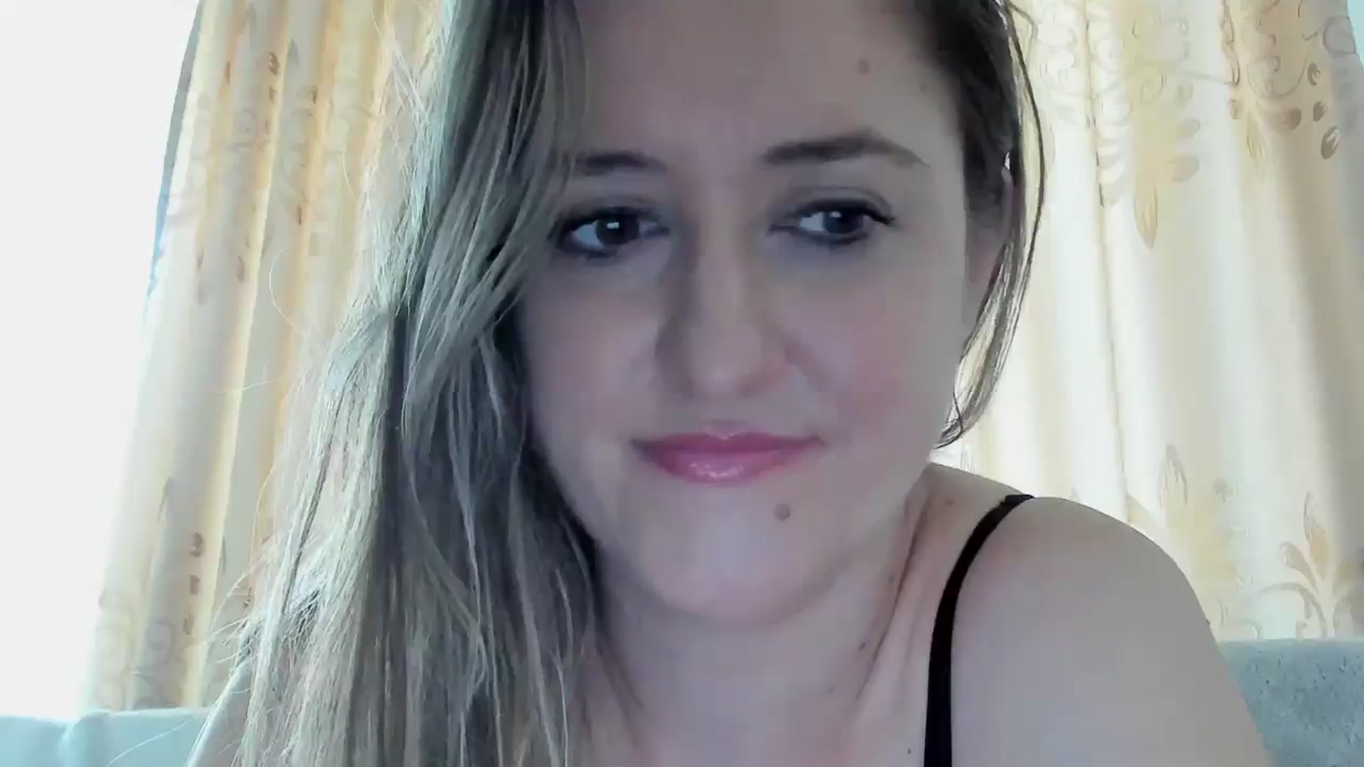 Gallery image thumbnail from BestDream's myfreecams stream on, 09/16/2024, 10:36 image 10 of 20