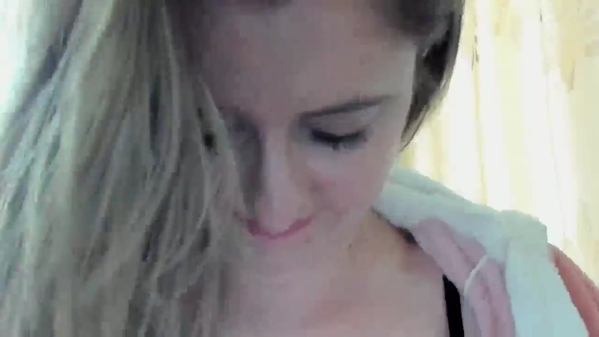 Gallery image thumbnail from BestDream's myfreecams stream on, 09/16/2024, 11:08 image 14 of 20