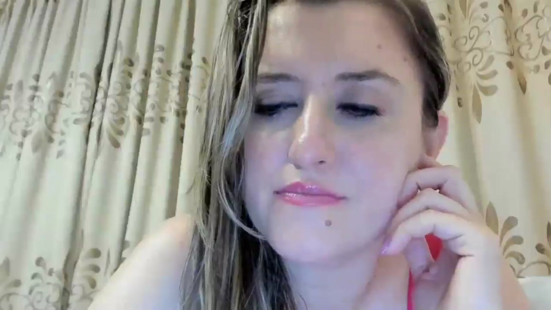 Gallery image thumbnail from BestDream's myfreecams stream on, 09/17/2024, 04:18 image 20 of 20