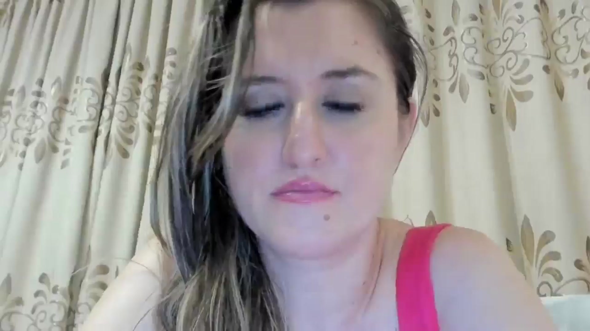 Gallery image thumbnail from BestDream's myfreecams stream on, 09/17/2024, 04:18 image 2 of 20