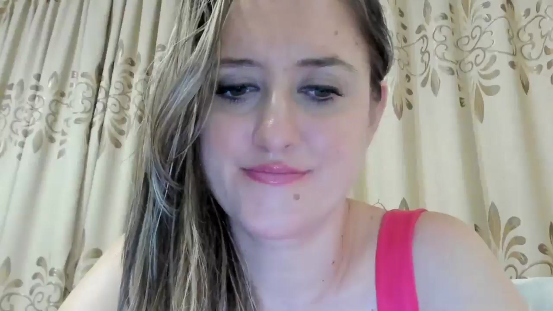 Gallery image thumbnail from BestDream's myfreecams stream on, 09/17/2024, 04:18 image 5 of 20