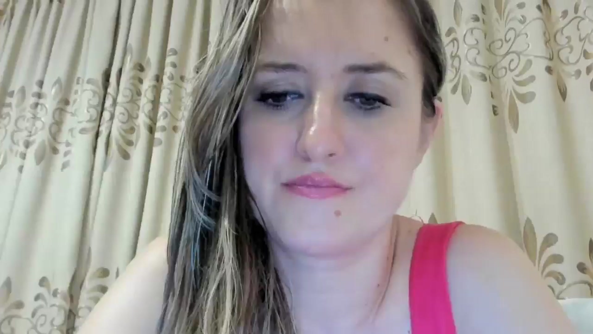 Gallery image thumbnail from BestDream's myfreecams stream on, 09/17/2024, 04:18 image 3 of 20