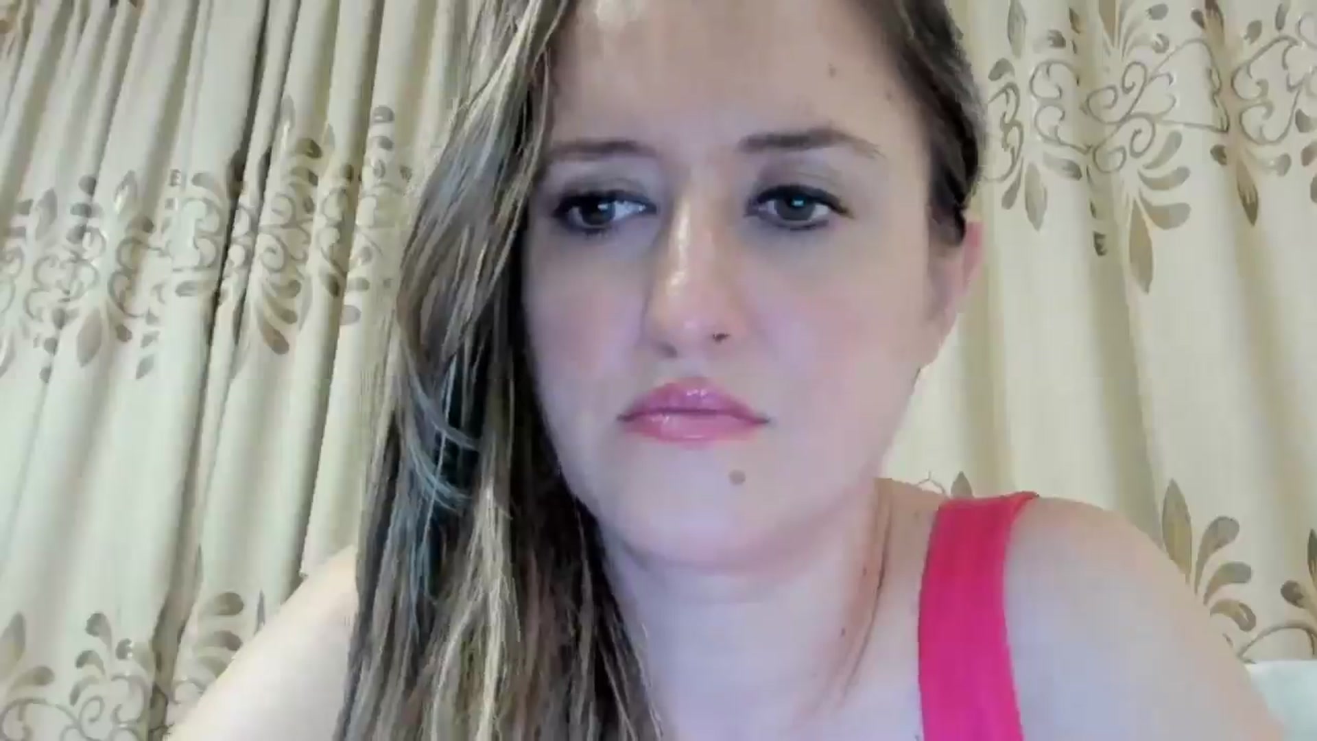 Gallery image thumbnail from BestDream's myfreecams stream on, 09/17/2024, 04:18 image 4 of 20