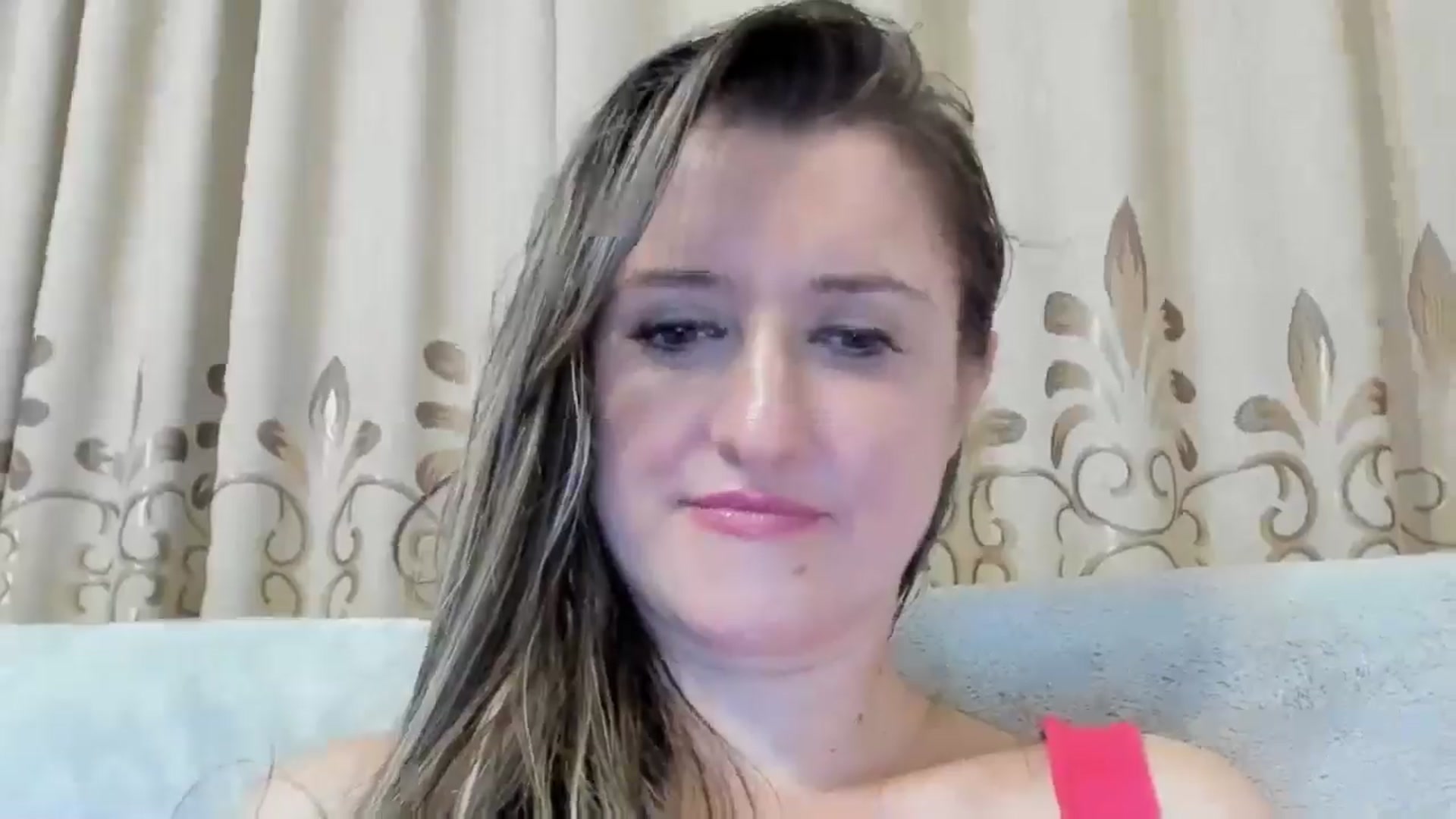 Gallery image thumbnail from BestDream's myfreecams stream on, 09/17/2024, 04:17 image 17 of 20