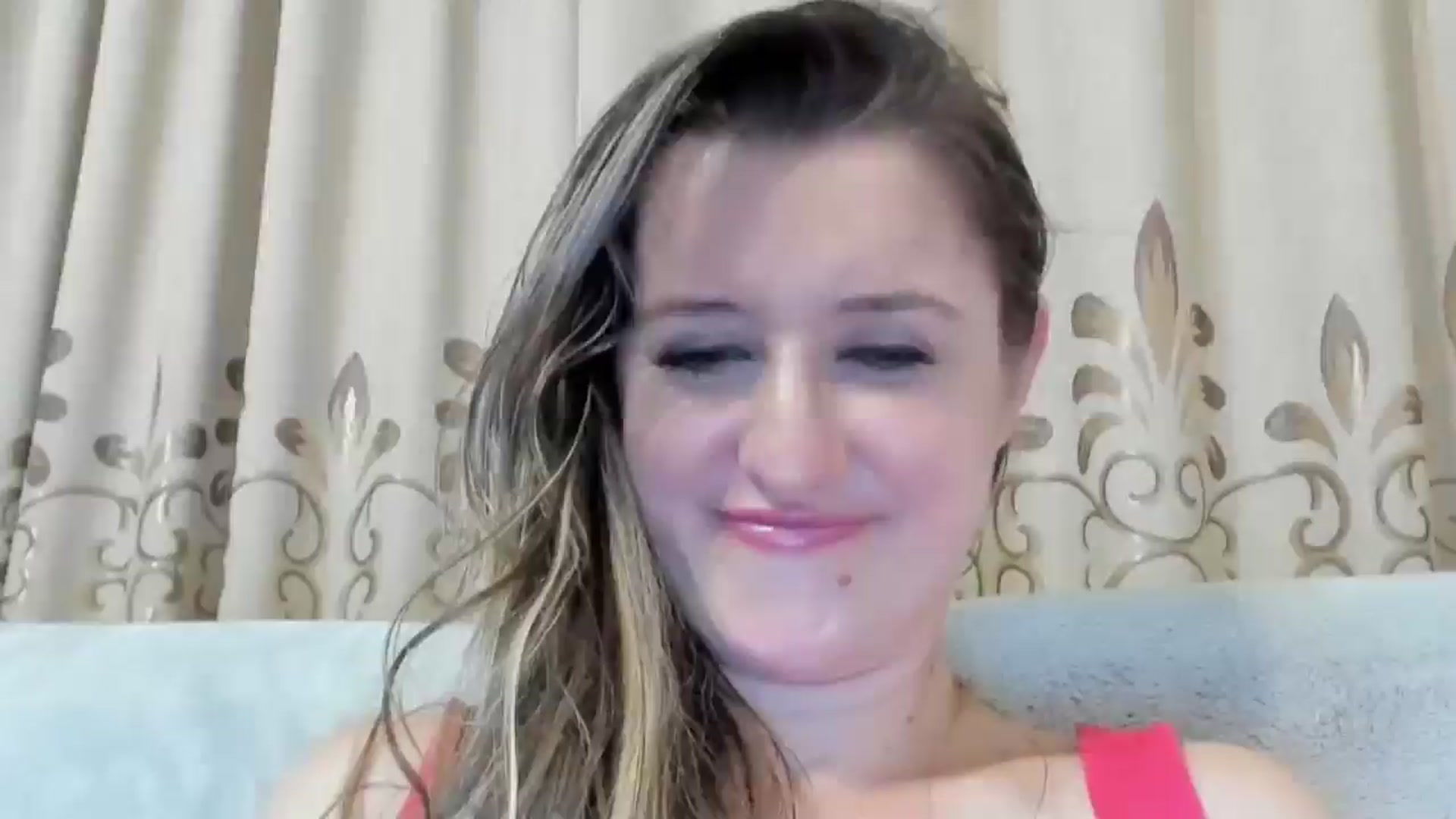 Gallery image thumbnail from BestDream's myfreecams stream on, 09/17/2024, 04:17 image 10 of 20