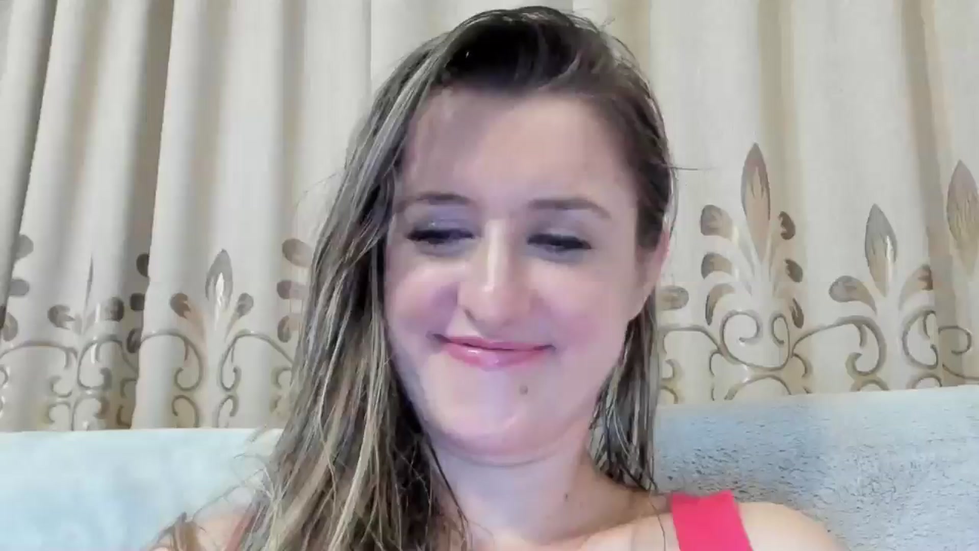 Gallery image thumbnail from BestDream's myfreecams stream on, 09/17/2024, 04:17 image 8 of 20