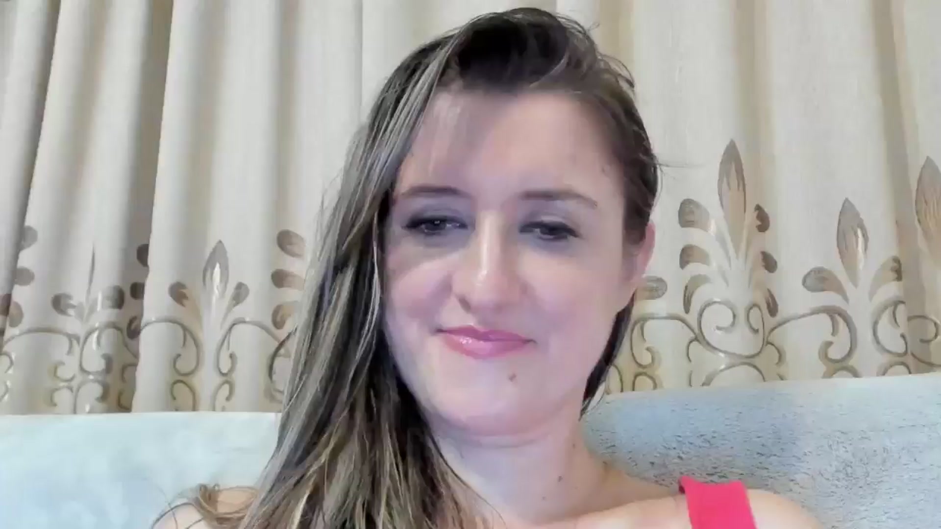 Gallery image thumbnail from BestDream's myfreecams stream on, 09/17/2024, 04:17 image 13 of 20
