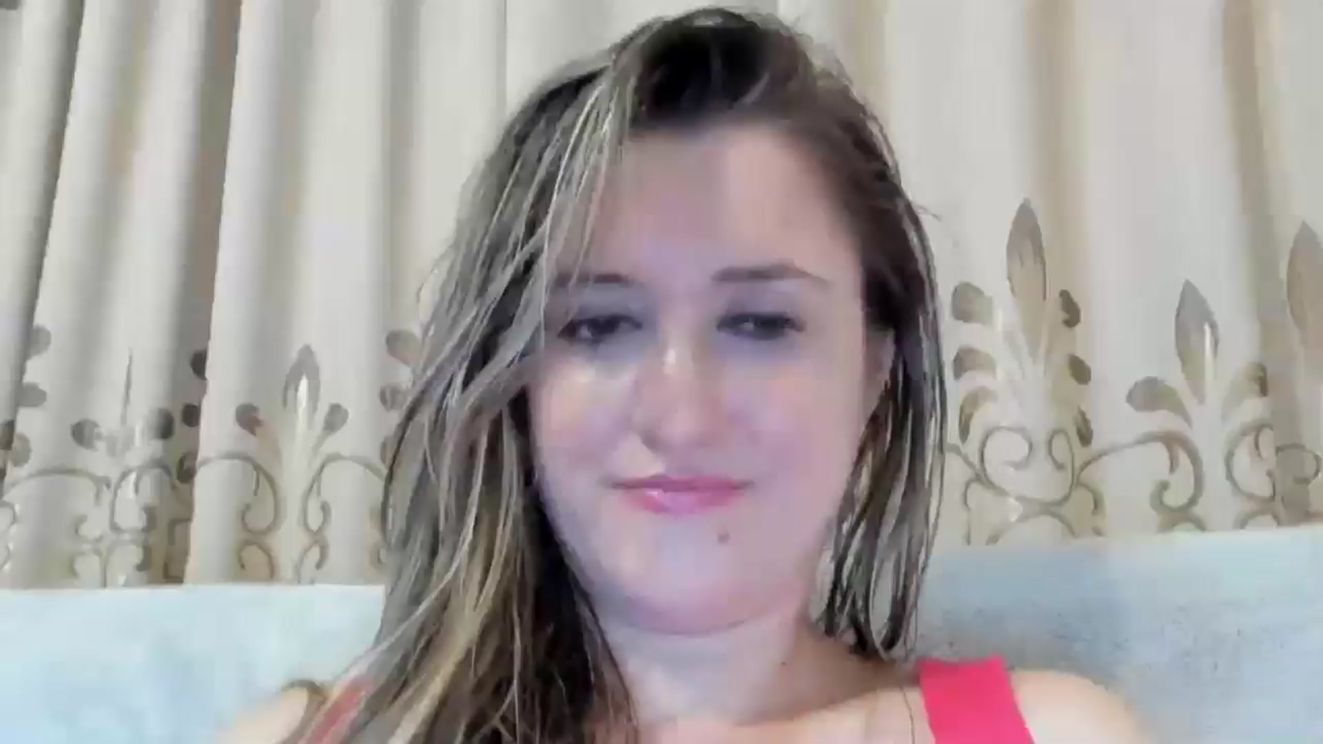 Gallery image thumbnail from BestDream's myfreecams stream on, 09/17/2024, 04:17 image 6 of 20