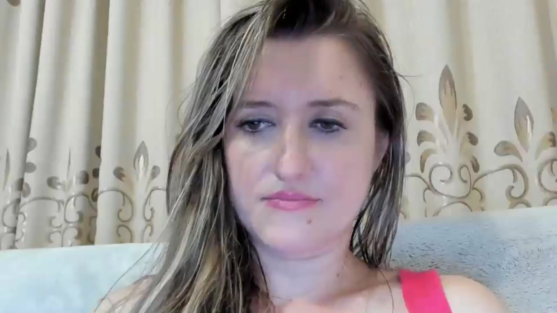 Gallery image thumbnail from BestDream's myfreecams stream on, 09/17/2024, 04:17 image 3 of 20