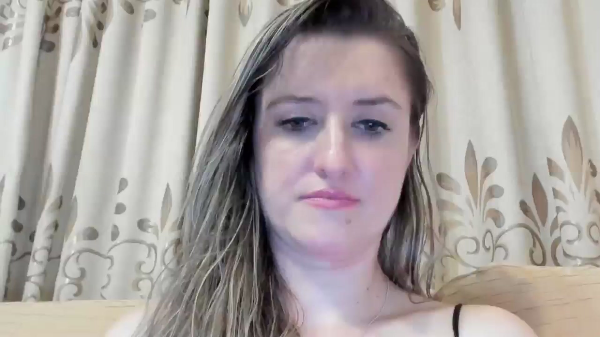 Gallery image thumbnail from BestDream's myfreecams stream on, 09/21/2024, 02:06 image 4 of 20