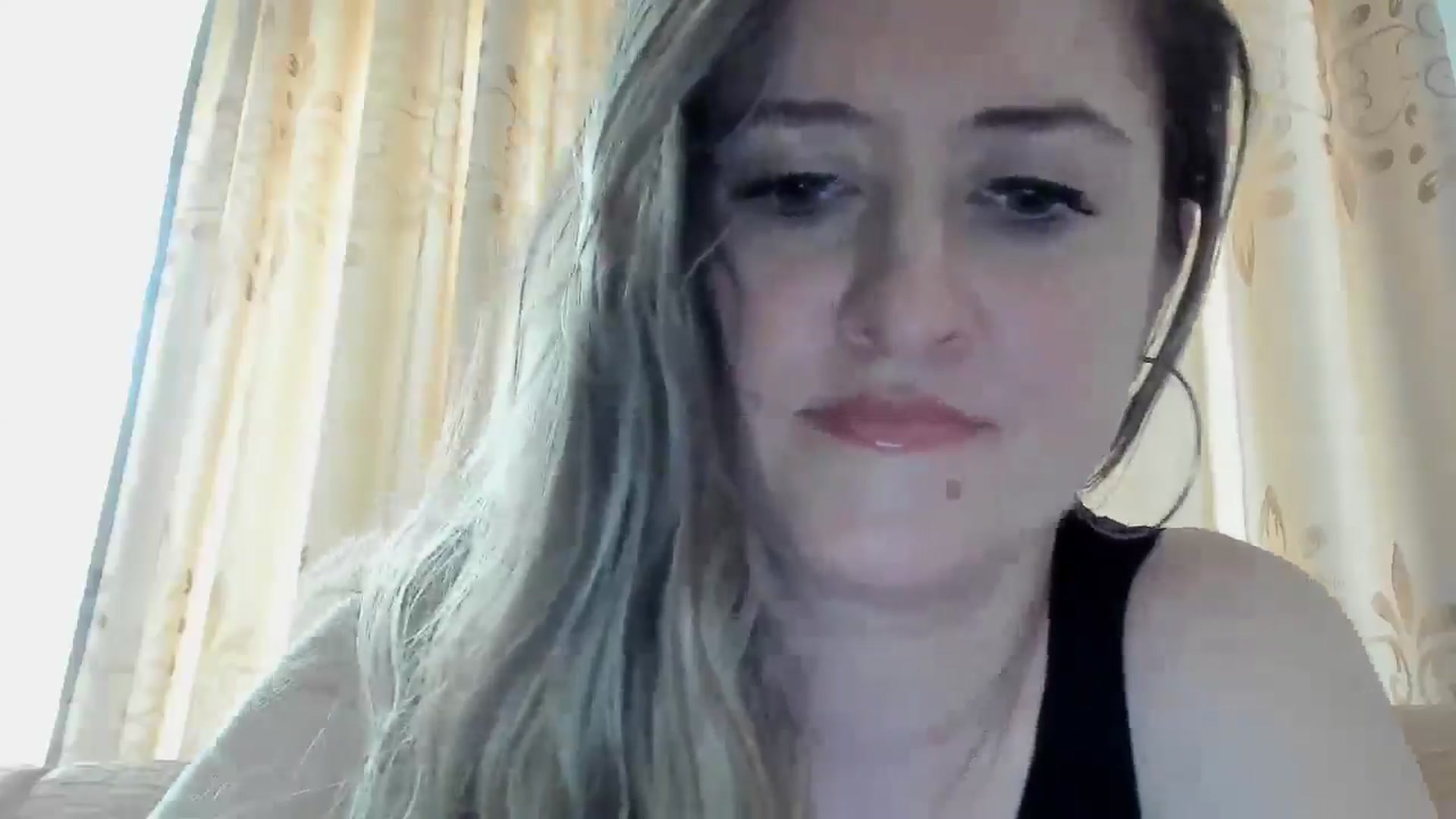 Gallery image thumbnail from BestDream's myfreecams stream on, 09/21/2024, 10:12 image 14 of 20