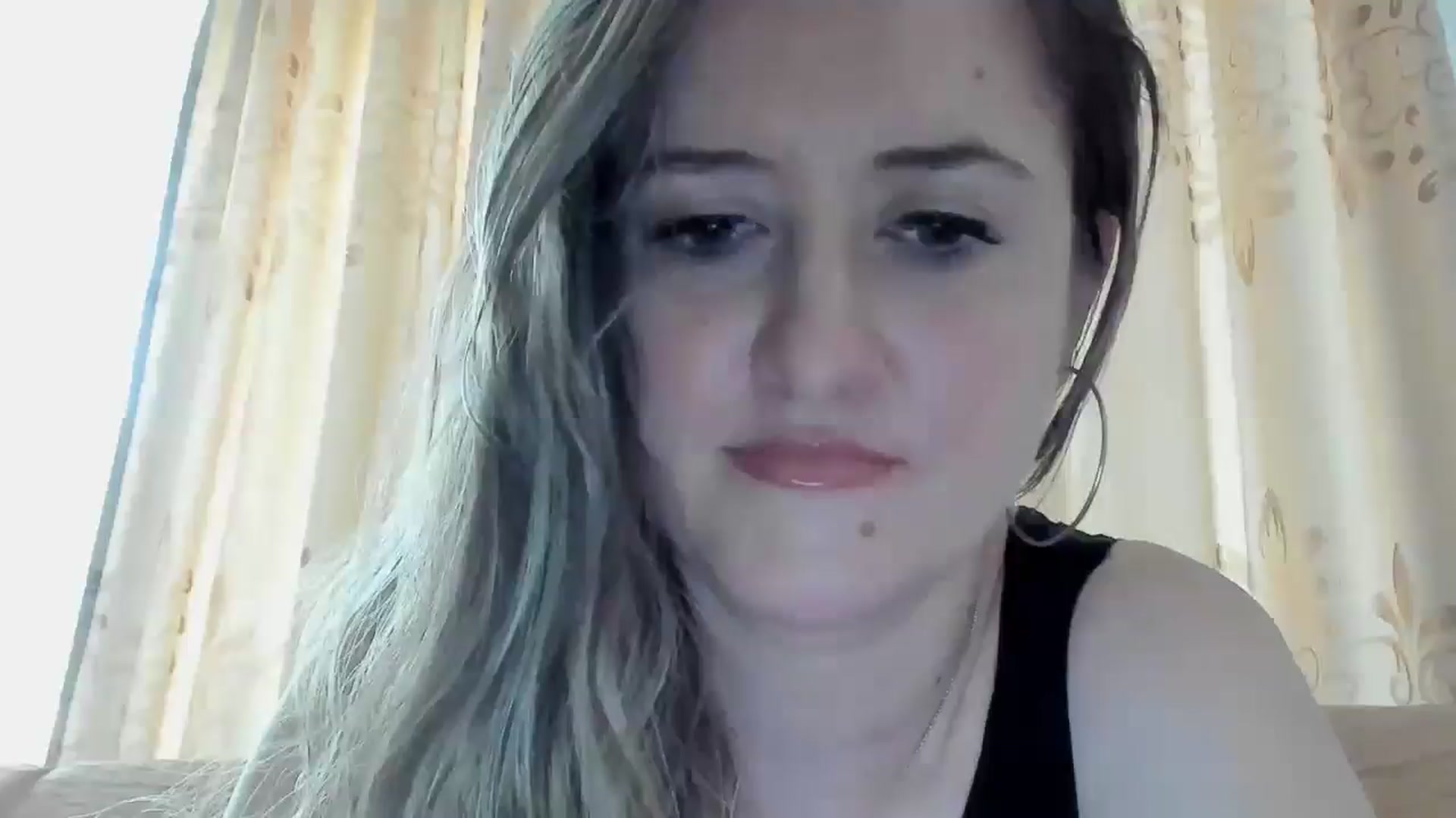 Gallery image thumbnail from BestDream's myfreecams stream on, 09/21/2024, 10:12 image 17 of 20