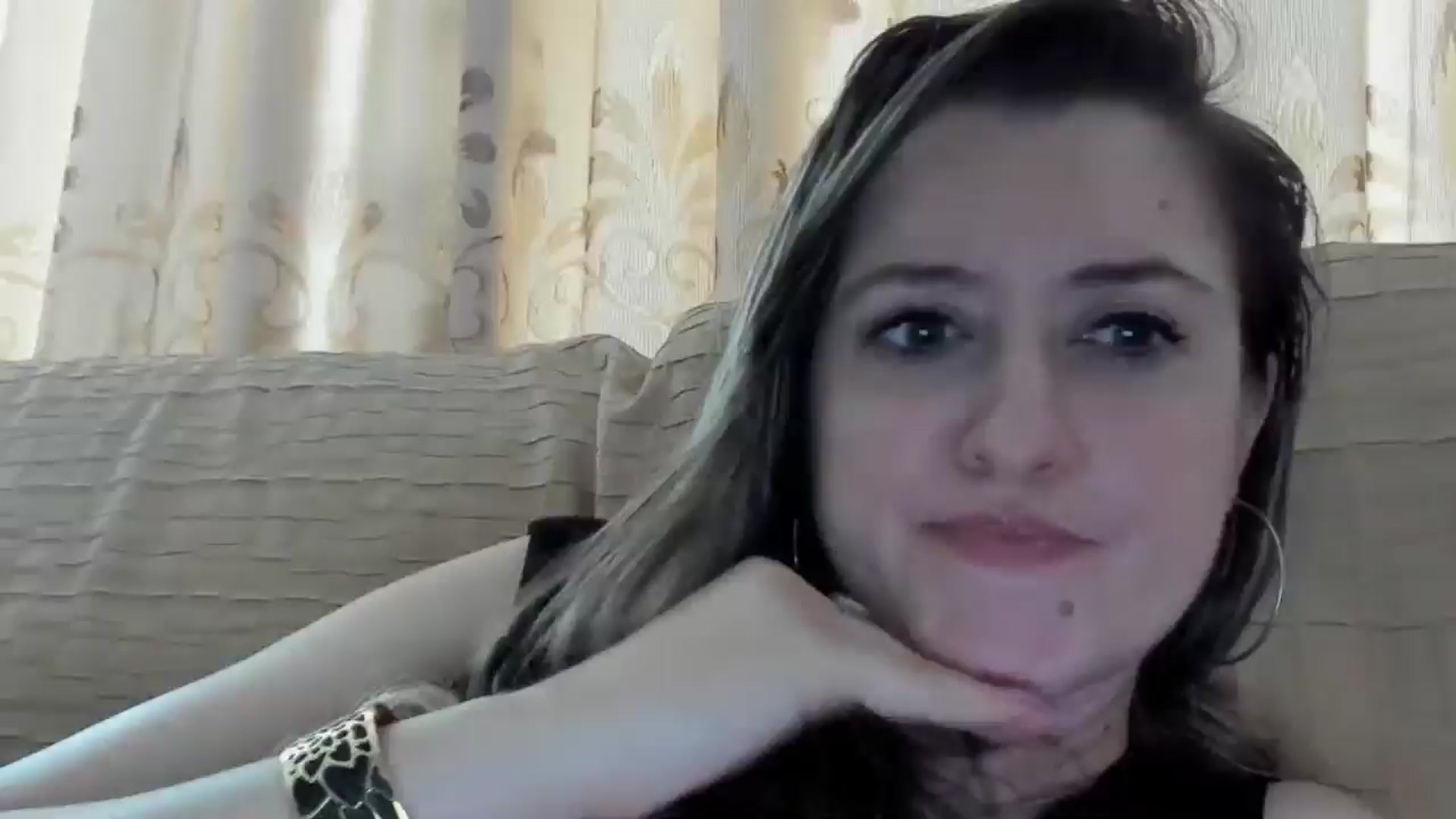 Gallery image thumbnail from BestDream's myfreecams stream on, 09/21/2024, 13:33 image 19 of 20