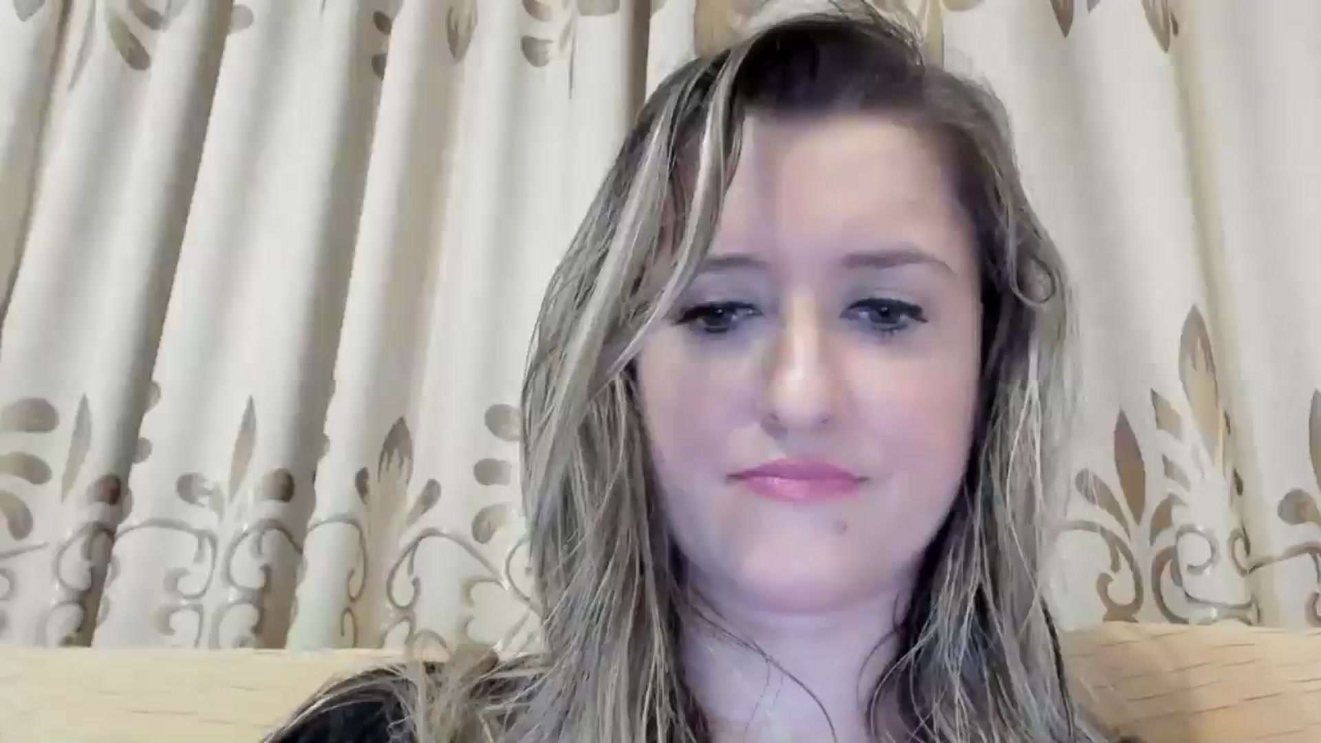 Gallery image thumbnail from BestDream's myfreecams stream on, 09/22/2024, 23:47 image 12 of 20