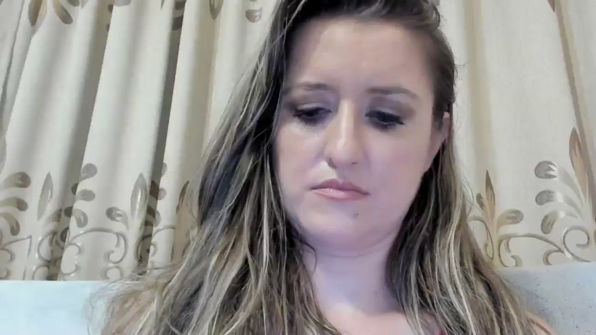Gallery image thumbnail from BestDream's myfreecams stream on, 09/23/2024, 23:33 image 13 of 20