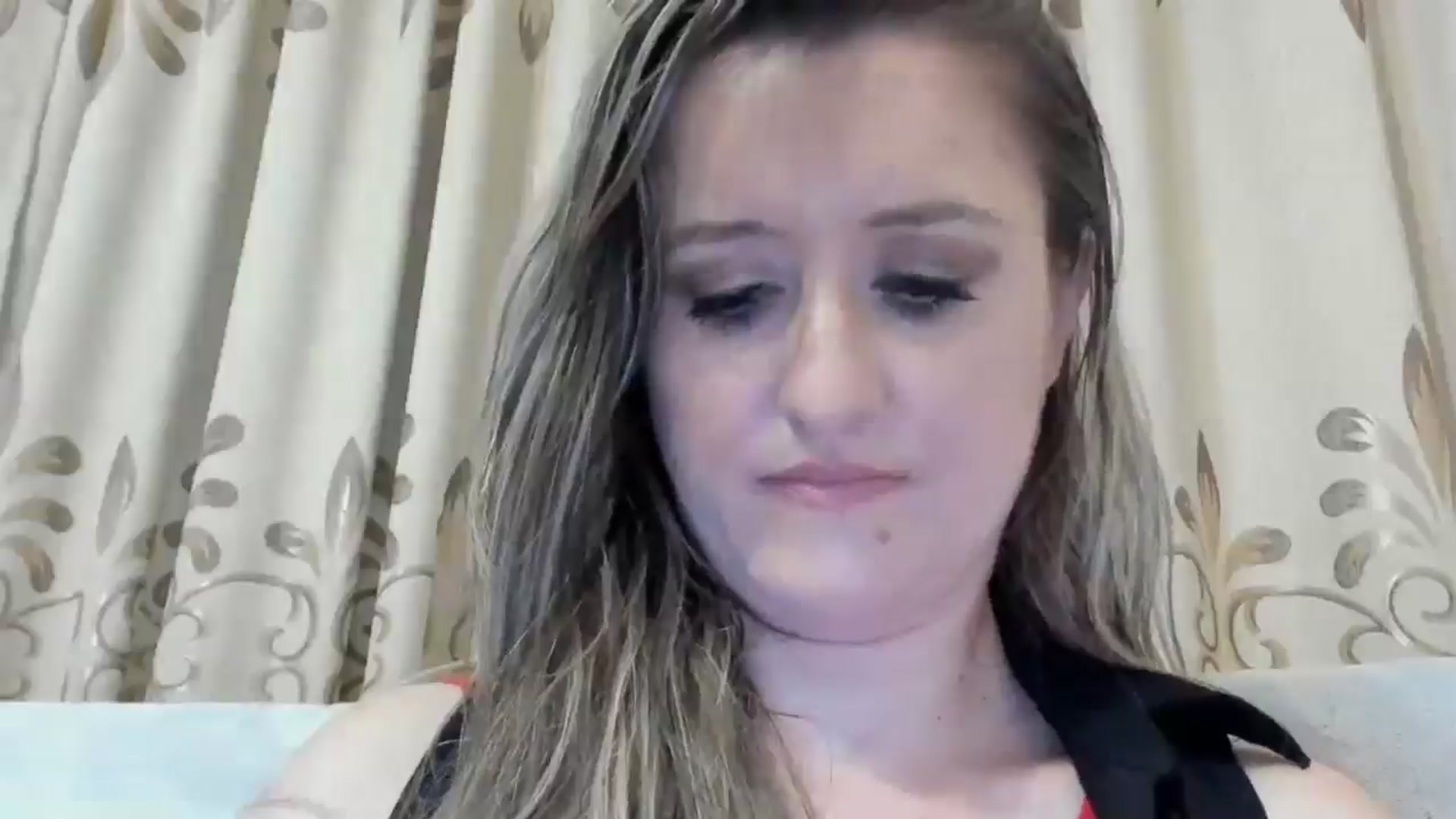Gallery image thumbnail from BestDream's myfreecams stream on, 09/23/2024, 23:33 image 4 of 20