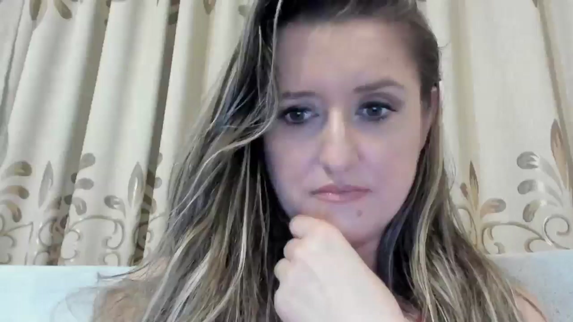 Gallery image thumbnail from BestDream's myfreecams stream on, 09/23/2024, 23:33 image 12 of 20