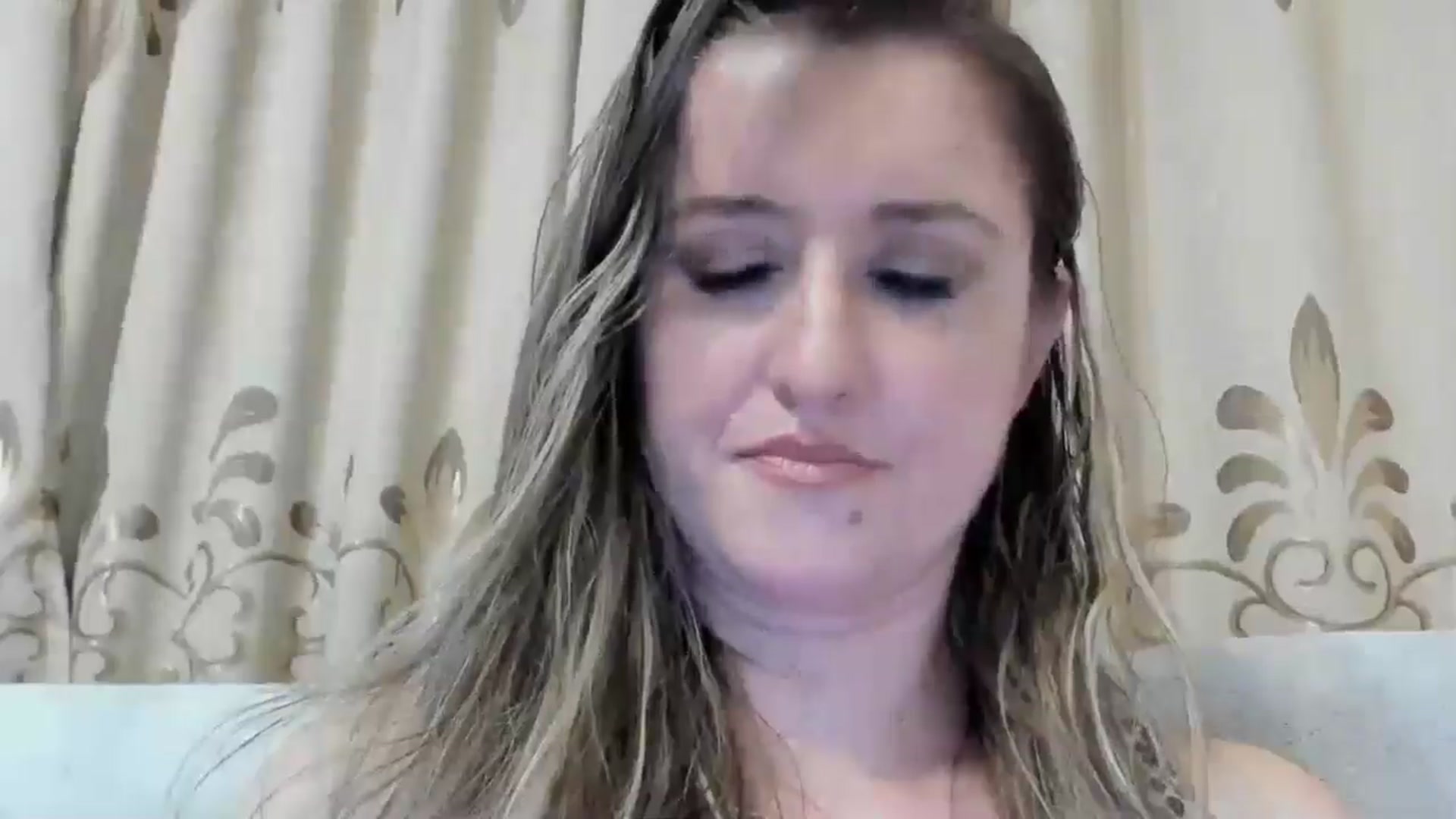 Gallery image thumbnail from BestDream's myfreecams stream on, 09/25/2024, 24:57 image 9 of 20