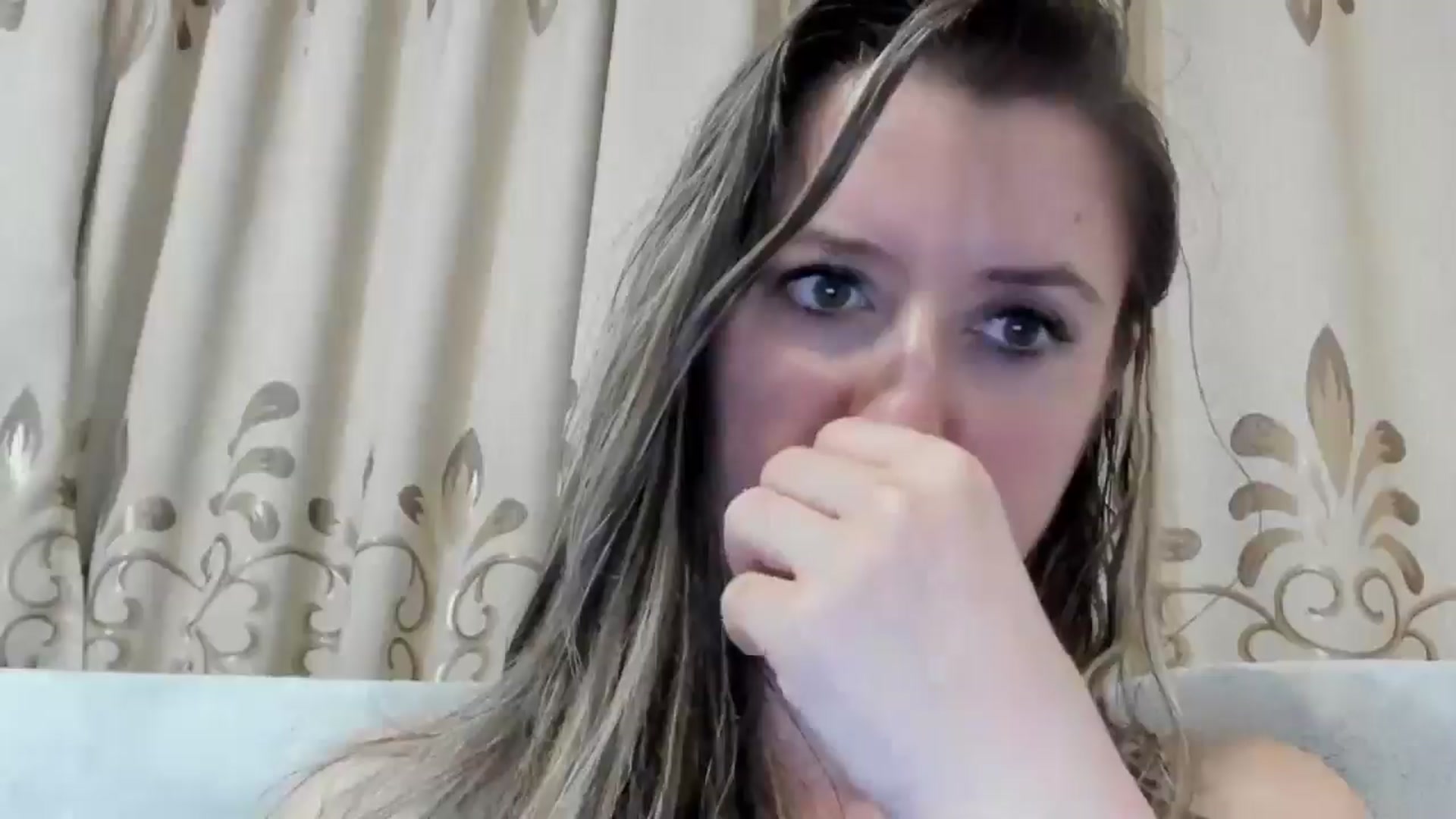 Gallery image thumbnail from BestDream's myfreecams stream on, 09/25/2024, 24:57 image 15 of 20