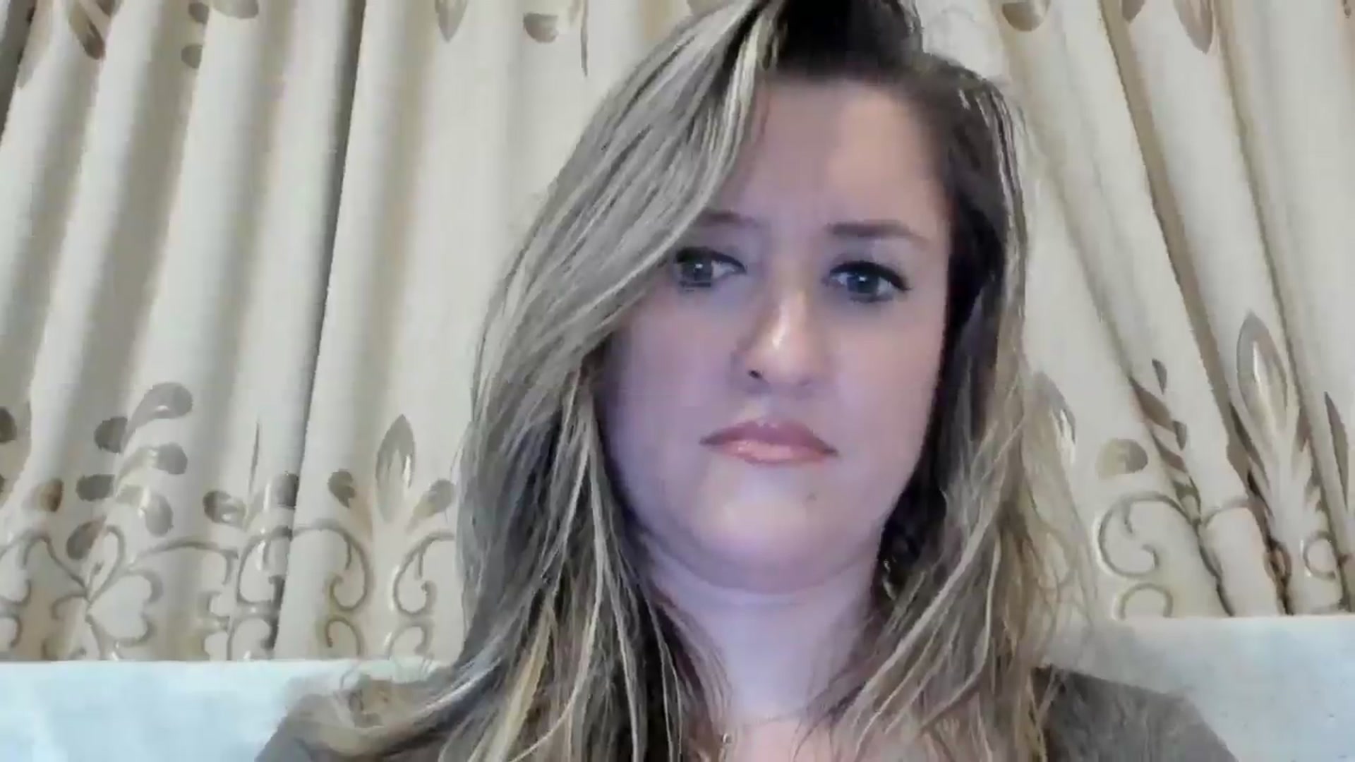 Gallery image thumbnail from BestDream's myfreecams stream on, 09/26/2024, 01:00 image 17 of 20