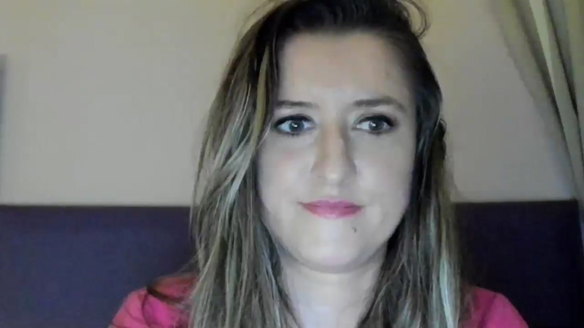 Gallery image thumbnail from BestDream's myfreecams stream on, 09/29/2024, 24:10 image 3 of 20