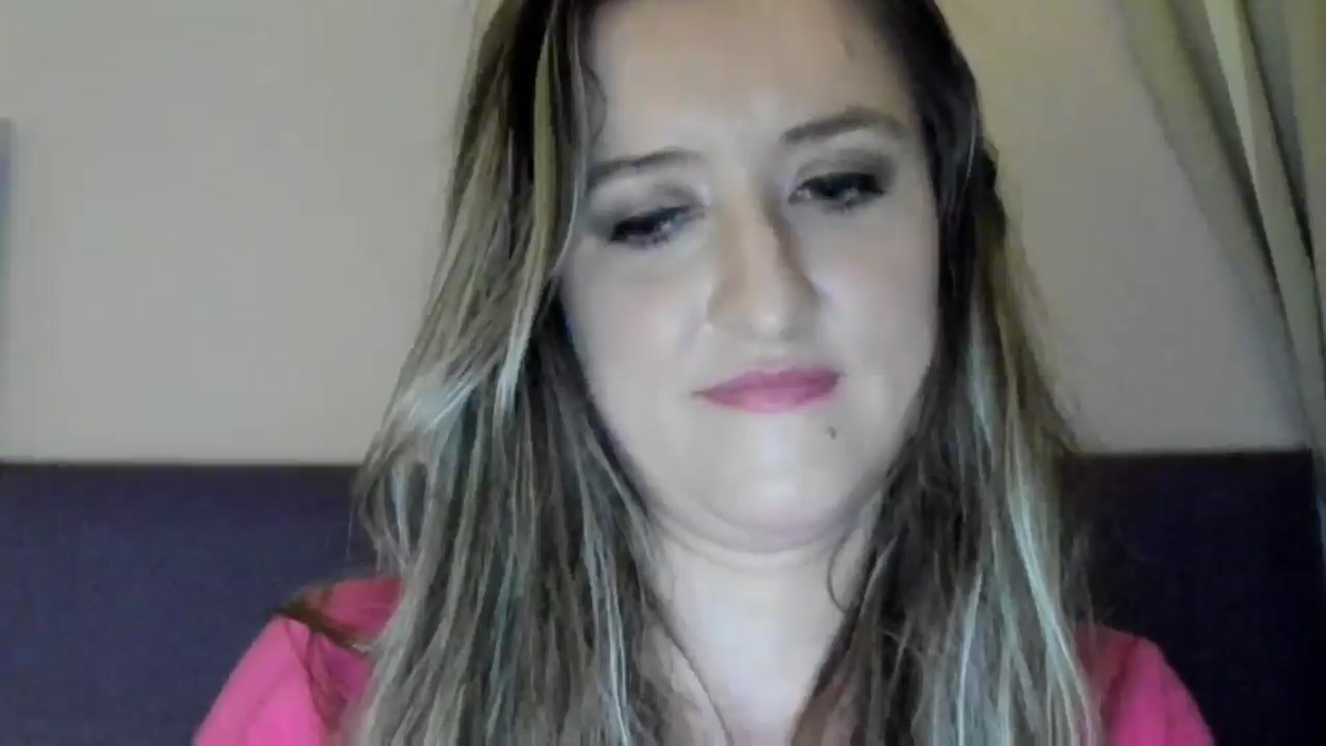 Gallery image thumbnail from BestDream's myfreecams stream on, 09/29/2024, 24:10 image 12 of 20