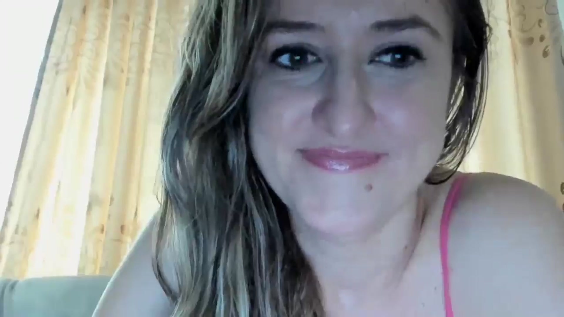 Gallery image thumbnail from BestDream's myfreecams stream on, 09/30/2024, 10:25 image 8 of 20
