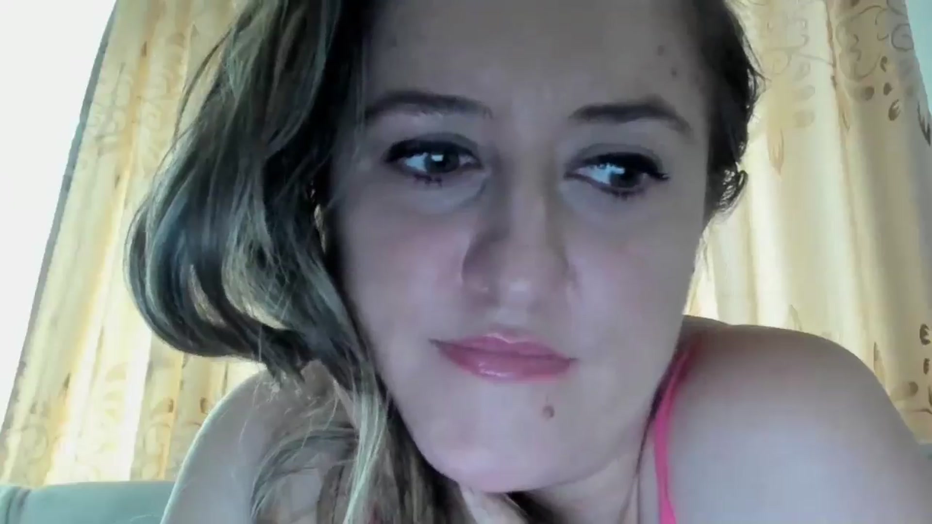 Gallery image thumbnail from BestDream's myfreecams stream on, 09/30/2024, 11:36 image 10 of 20