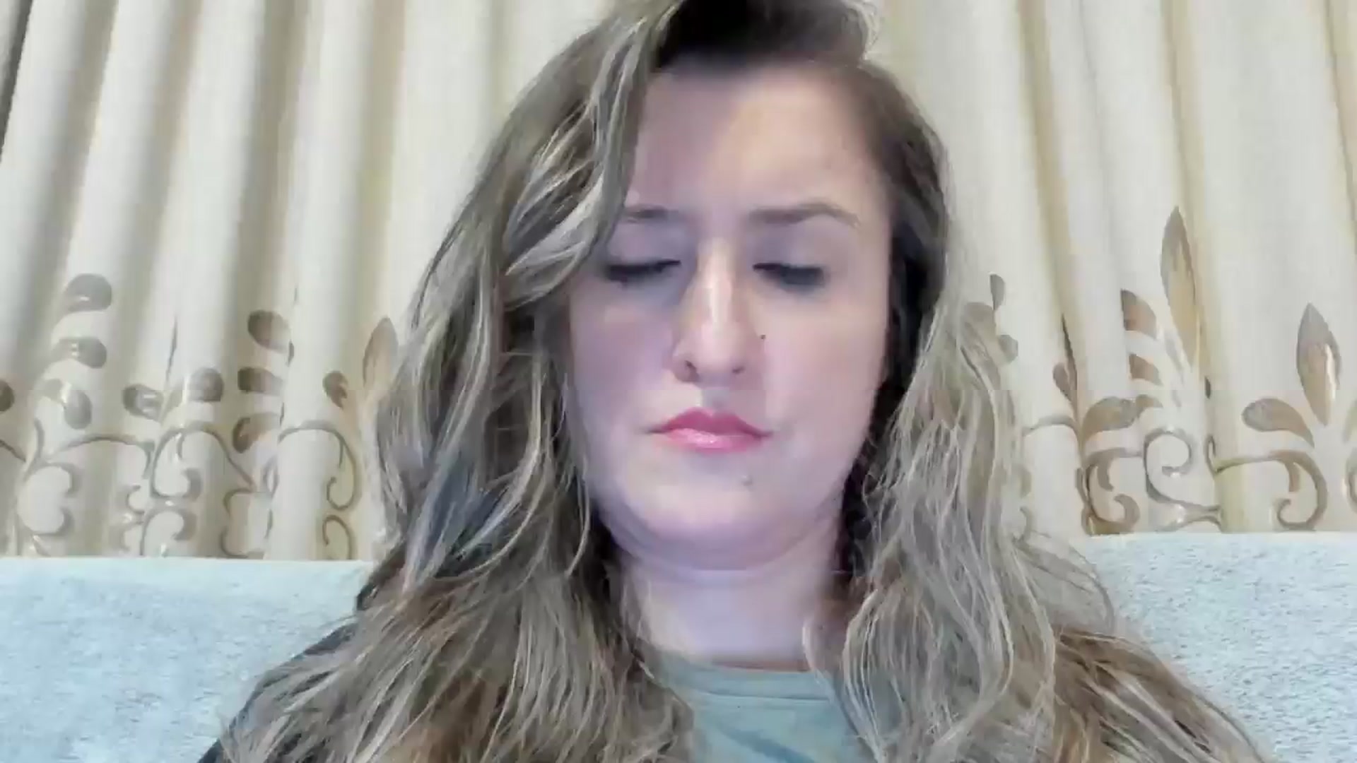 Gallery image thumbnail from BestDream's myfreecams stream on, 10/13/2024, 20:25 image 8 of 20