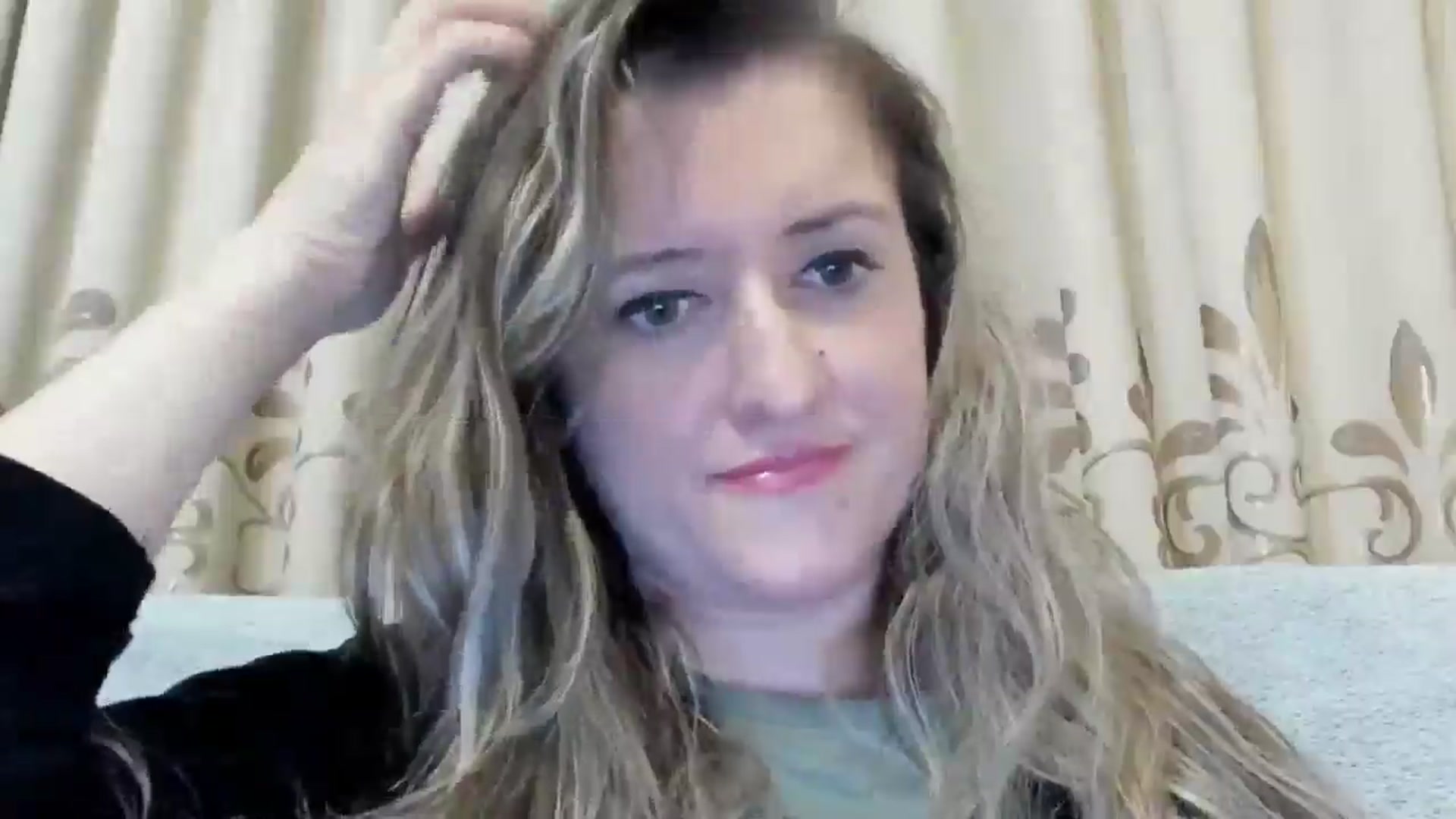 Gallery image thumbnail from BestDream's myfreecams stream on, 10/13/2024, 20:25 image 12 of 20
