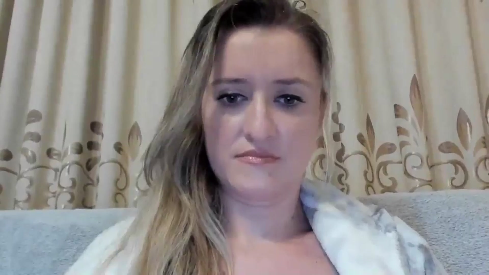 Gallery image thumbnail from BestDream's myfreecams stream on, 10/14/2024, 16:23 image 3 of 20