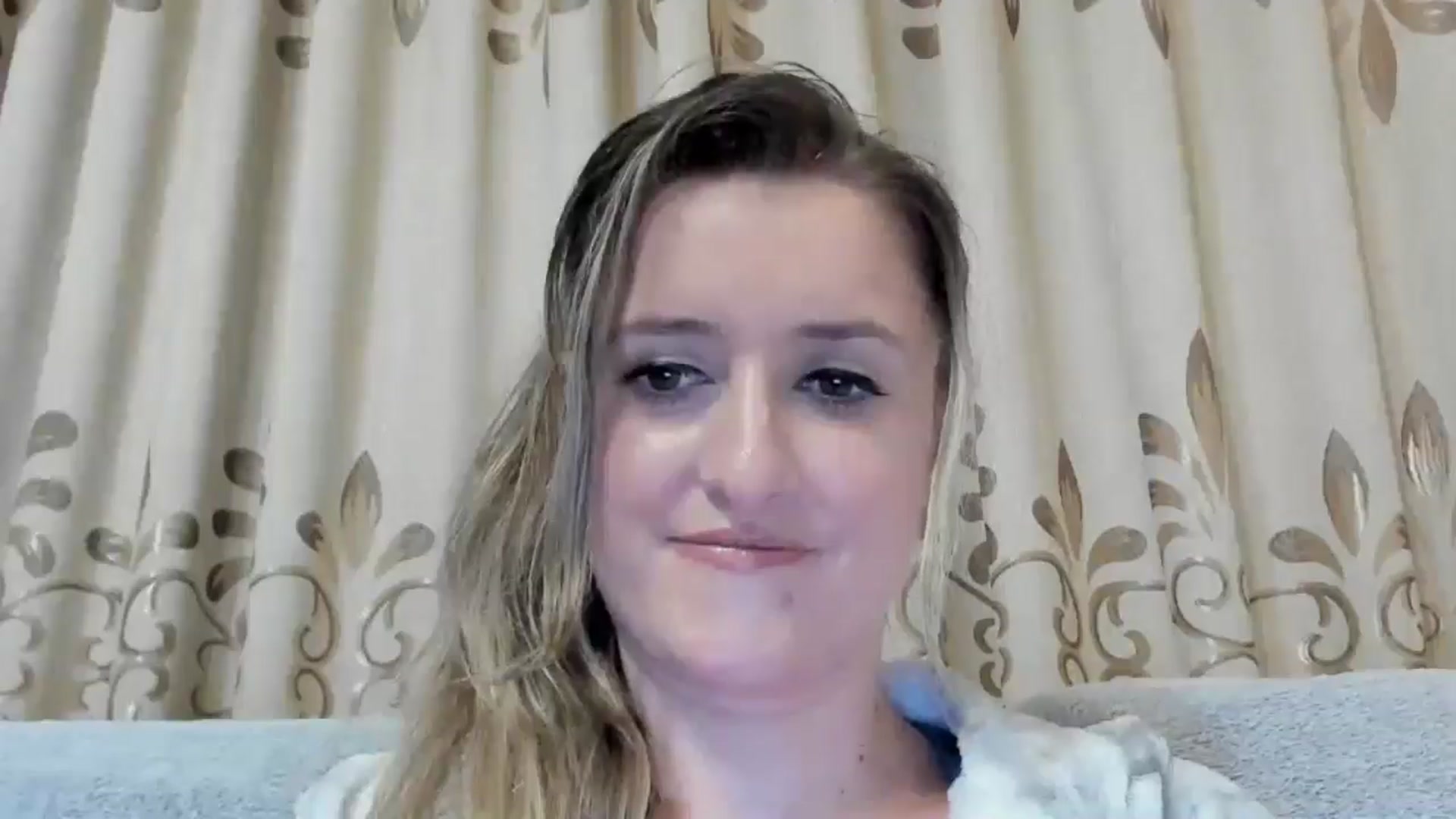 Gallery image thumbnail from BestDream's myfreecams stream on, 10/14/2024, 20:05 image 4 of 20