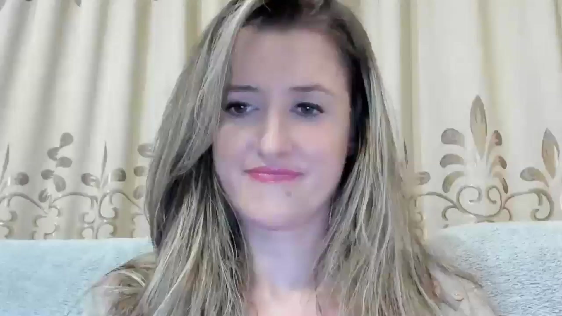 Gallery image thumbnail from BestDream's myfreecams stream on, 10/16/2024, 20:27 image 7 of 20