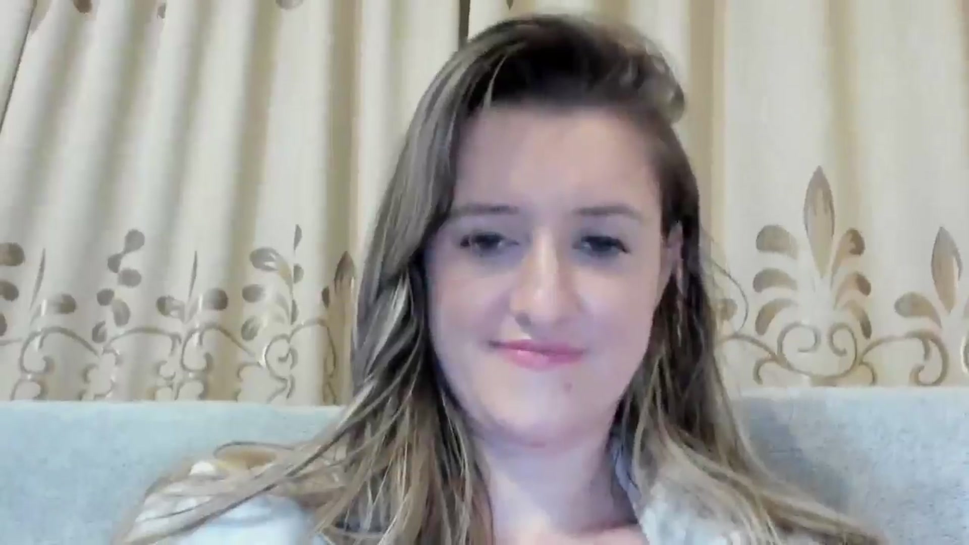 Gallery image thumbnail from BestDream's myfreecams stream on, 10/16/2024, 23:37 image 6 of 20