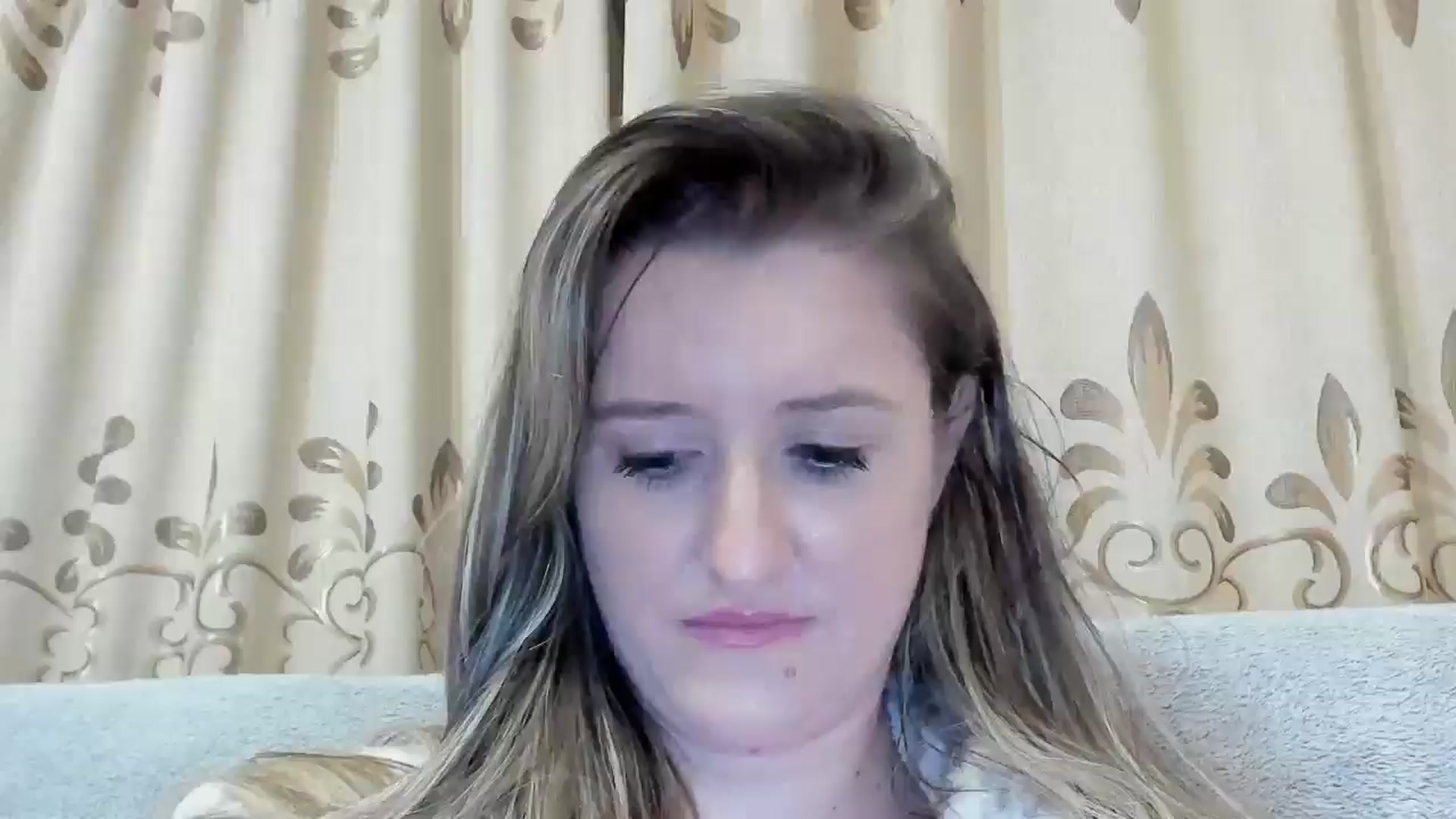 Gallery image thumbnail from BestDream's myfreecams stream on, 10/16/2024, 23:37 image 8 of 20