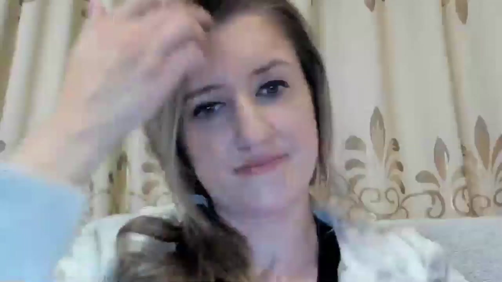Gallery image thumbnail from BestDream's myfreecams stream on, 10/17/2024, 20:20 image 8 of 20