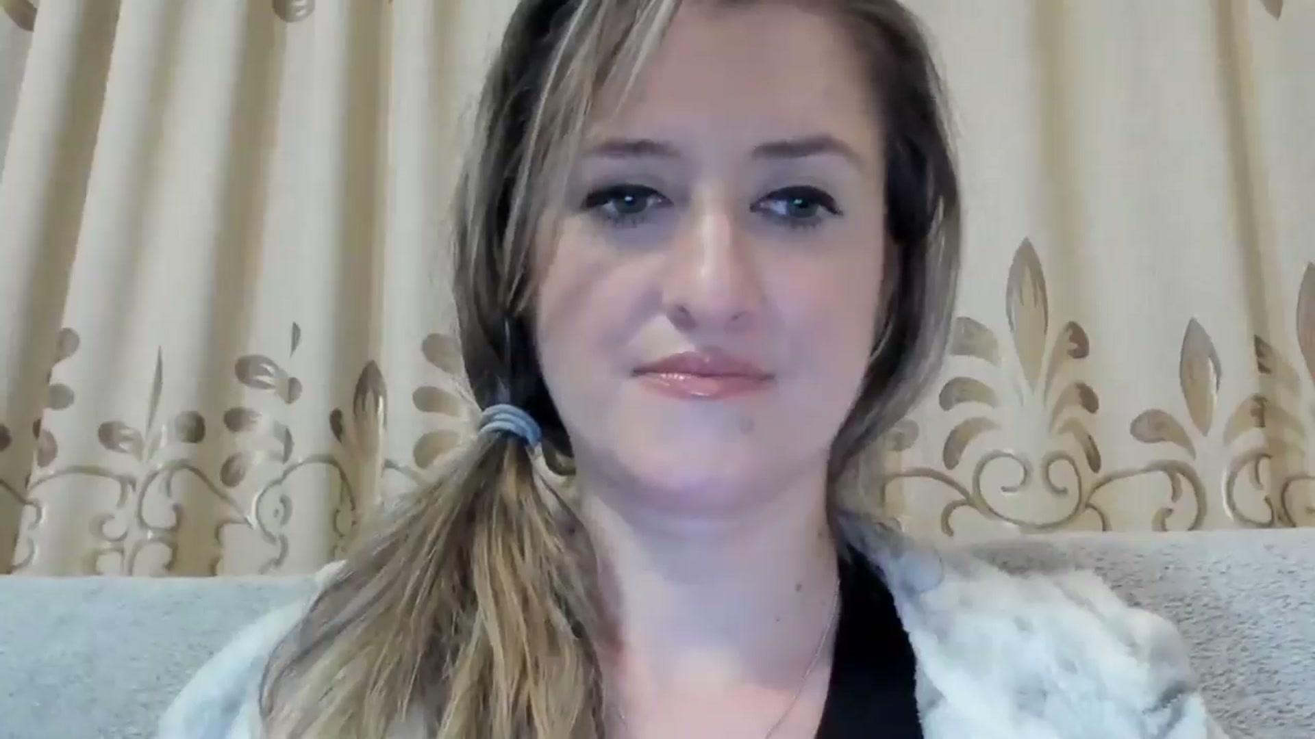 Gallery image thumbnail from BestDream's myfreecams stream on, 10/17/2024, 20:20 image 14 of 20