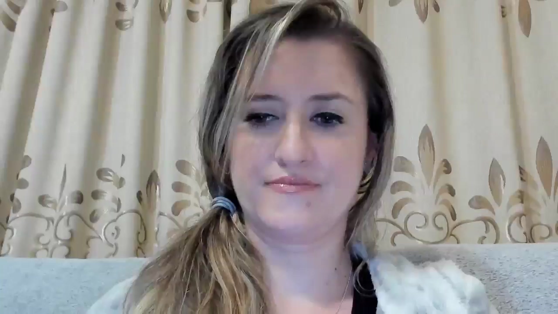 Gallery image thumbnail from BestDream's myfreecams stream on, 10/17/2024, 20:48 image 12 of 20