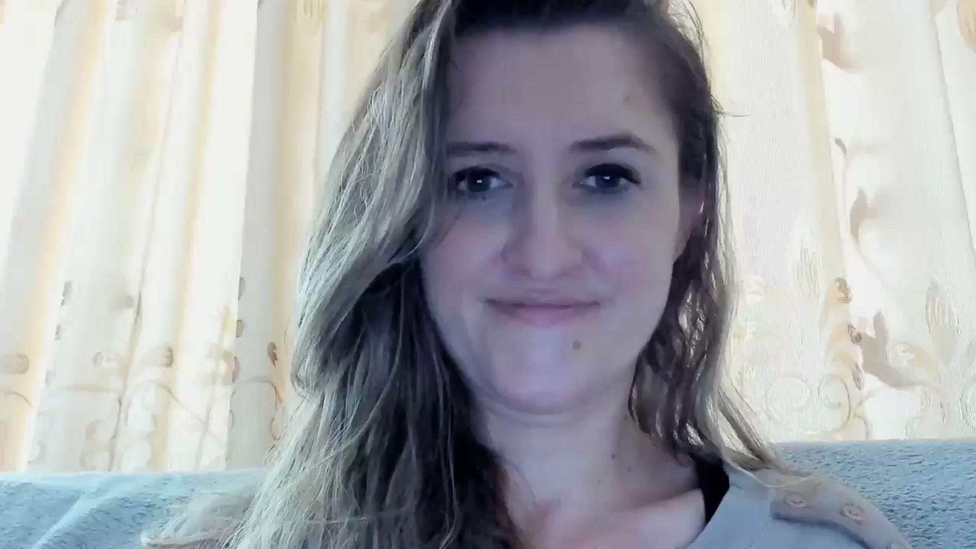 Gallery image thumbnail from BestDream's myfreecams stream on, 10/18/2024, 11:24 image 10 of 20