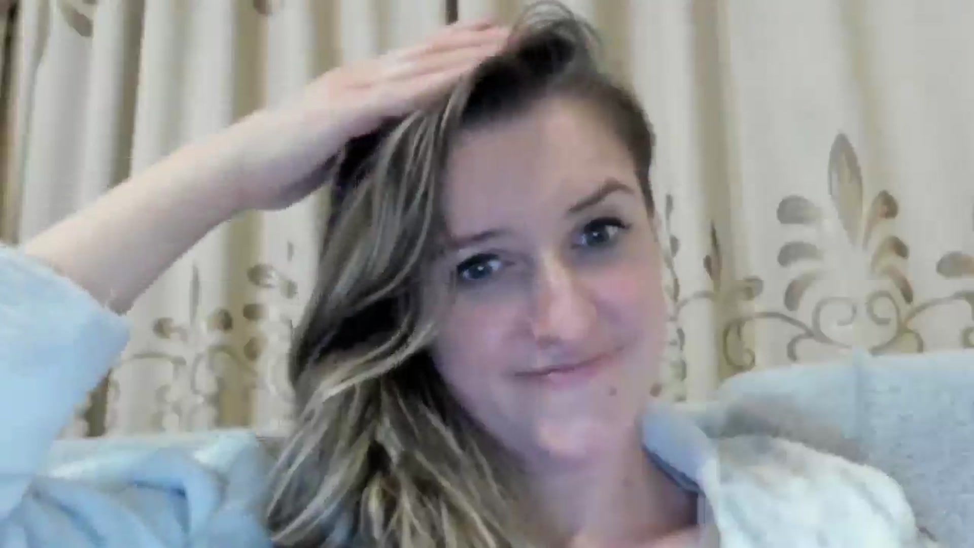 Gallery image thumbnail from BestDream's myfreecams stream on, 10/18/2024, 21:23 image 9 of 20