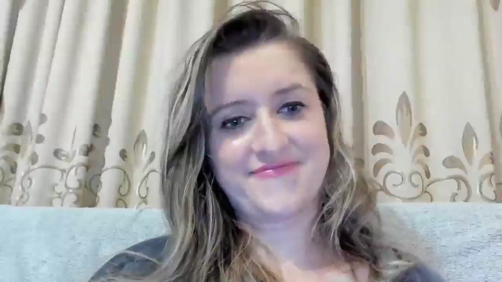 Gallery image thumbnail from BestDream's myfreecams stream on, 10/19/2024, 22:47 image 12 of 20
