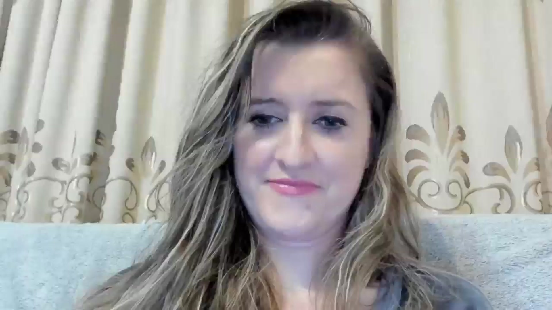 Gallery image thumbnail from BestDream's myfreecams stream on, 10/19/2024, 22:47 image 9 of 20