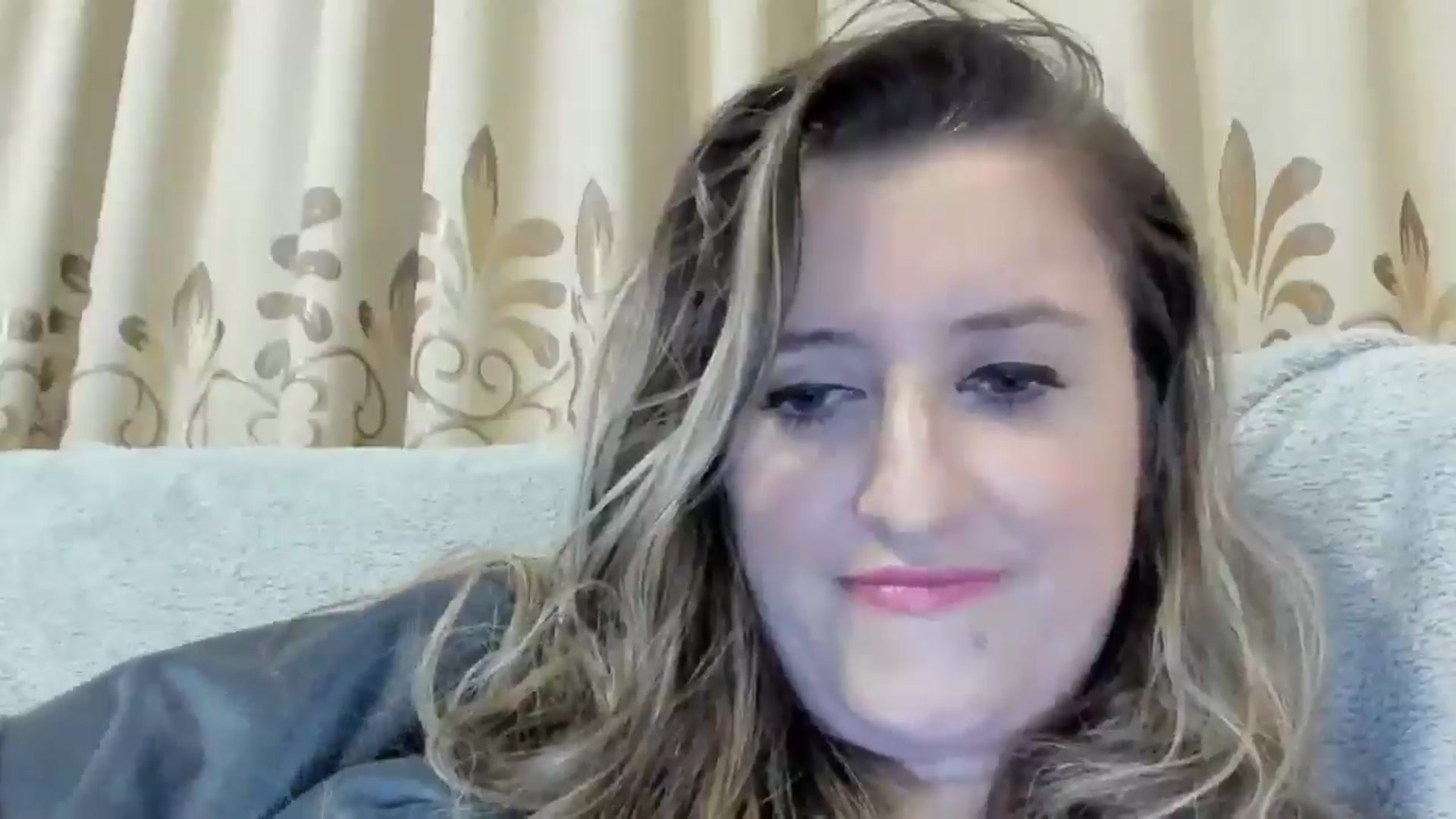 Gallery image thumbnail from BestDream's myfreecams stream on, 10/19/2024, 22:47 image 16 of 20