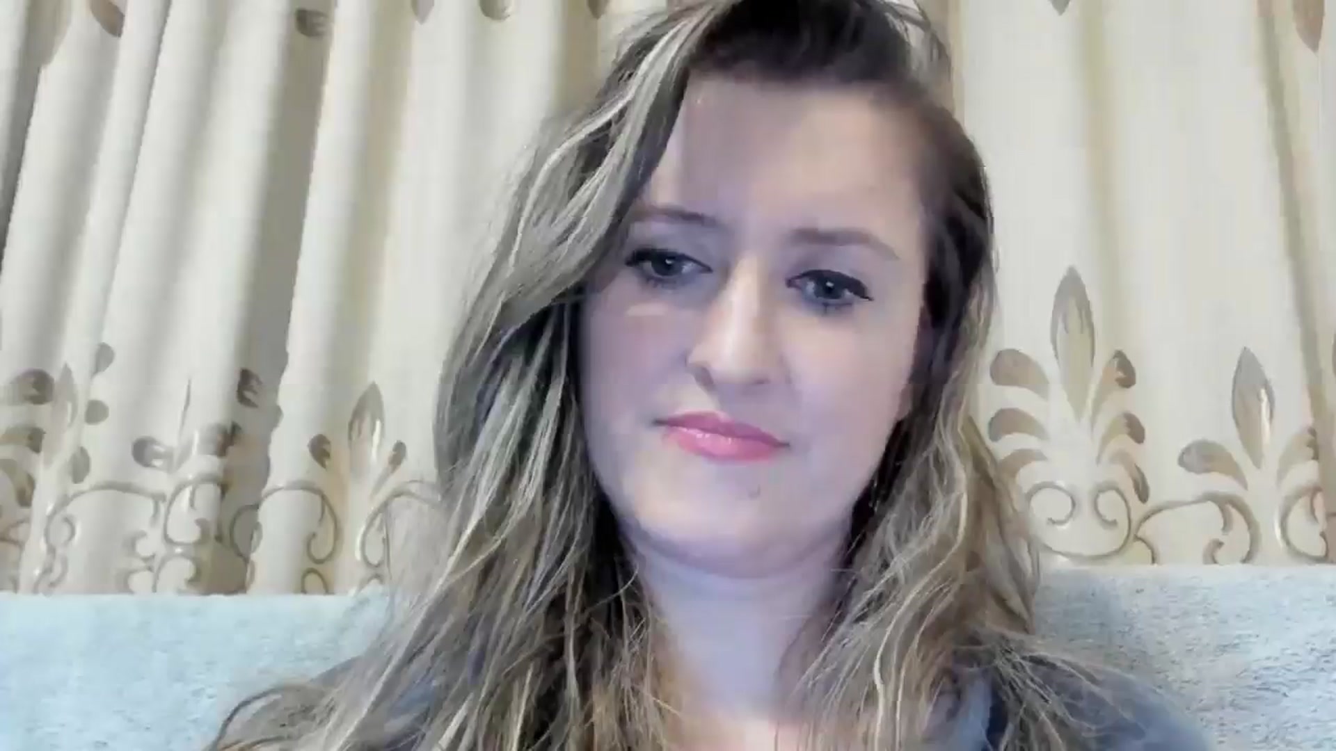 Gallery image thumbnail from BestDream's myfreecams stream on, 10/19/2024, 22:47 image 7 of 20